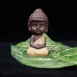 Buda pequeno - estátua cerâmica - estatueta monk
