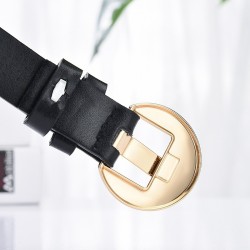 Correia de couro na moda com fivela de metal e furos