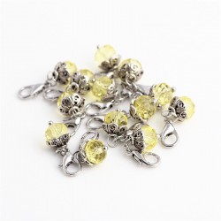 Crystal beads with lobster clasp - keychain - 20 piecesHobbies & Collections