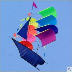 Navio pirata voando - veleiro - papagaio