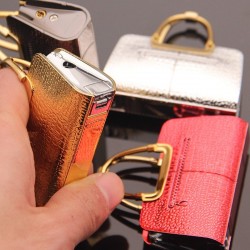 Forma de saco elegante - isqueiro de cigarro de gás recarregável