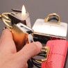 Forma de saco elegante - isqueiro de cigarro de gás recarregável