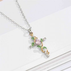 Cruz com folhas pingente - colar - mulheres