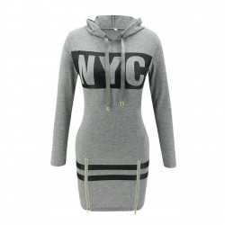 Cartas de NYC impressas - vestido mini manga longa - capuz