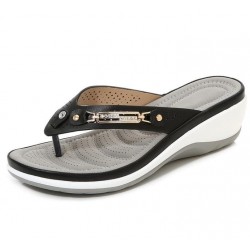 Sandálias de verão elegante - flip flops - decoração de metal e cristais - confortável