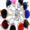 Fluffy furry pom pom com pintos - chaveiro