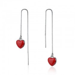 Brincos longos com coração vermelho