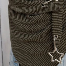 xale multiúso com estrela de metal - cachecol com botões / pontos