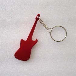 abridor de garrafa com chaveiro - guitarra de metal