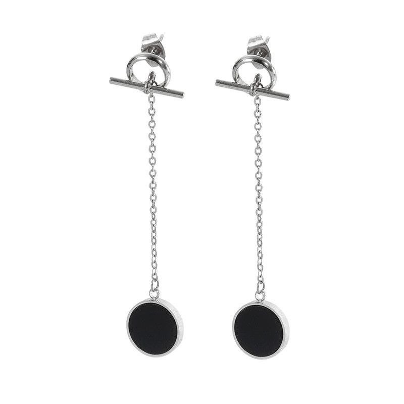 Chain with a black circle - long earrings
