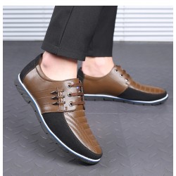 Casual leather shoes - breathable - with laces