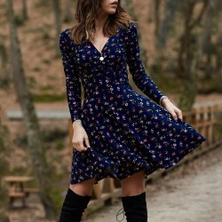 Mini loose dress - long sleeve - v-neck - vintage floral print