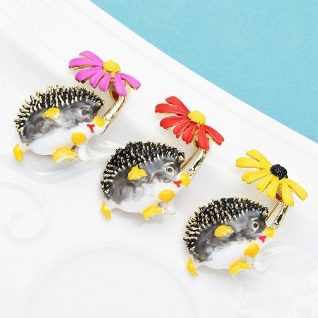 Hedgehog with a flower - brooch