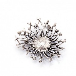 Shiny flower brooch - with crystals