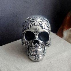 Skull with floral design - silver plated - Halloween decoration