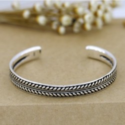 Stainless steel bracelet - with leaf pattern - open design - unisex
