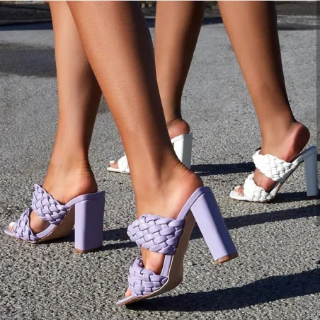 Fashionable sandals - thick heel - weaved leather designSandals