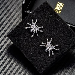 Spider shaped trendy cufflinks