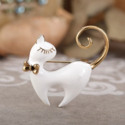 Enamel black and white cat - retro brooch