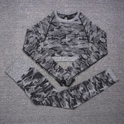 Camouflage fitness set - seamless - long sleeve shirt / leggings