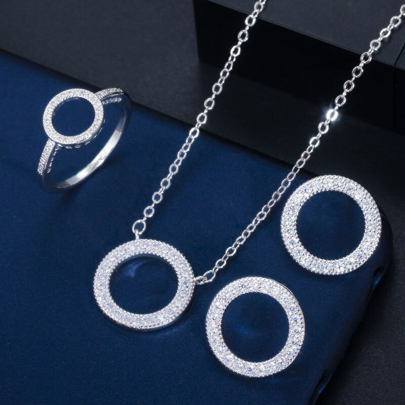 Classic round jewelry set - necklace / earrings / ring - with cubic zirconia