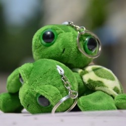 Keychain with a plush sea turtle - 2 piecesKeyrings