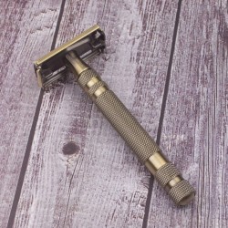 Manual razor - double-sided - long non-slip handle - quick blade replacement - brassShaving