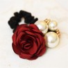 Elegant elastic hair band - with roses / pearlsHair clips