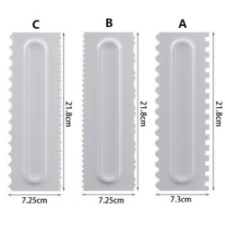 Decorative cream spatula - scraper - irregular teeth / edge