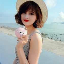 Mini pocket mirror - with fan - LED light - piggy head shapeMake-Up