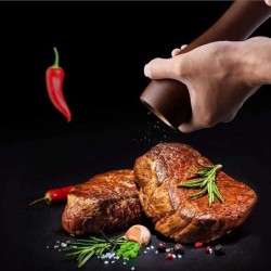 Wooden pepper / salt grinder - adjustable coarseness