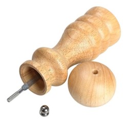 Classic wooden pepper / salt / herbs grinder - adjustable