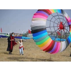 Colorful rainbow with spider - large kite - 2.5m