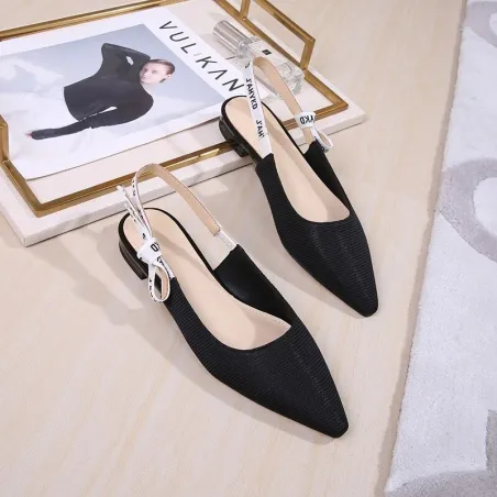 Knitted / leather sandals - slingback - pointed toe - low heel - butterfly ribbon bow closureSandals