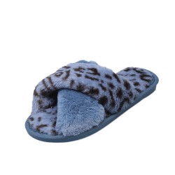 Soft plush slippers - crossed stripes - leopard print