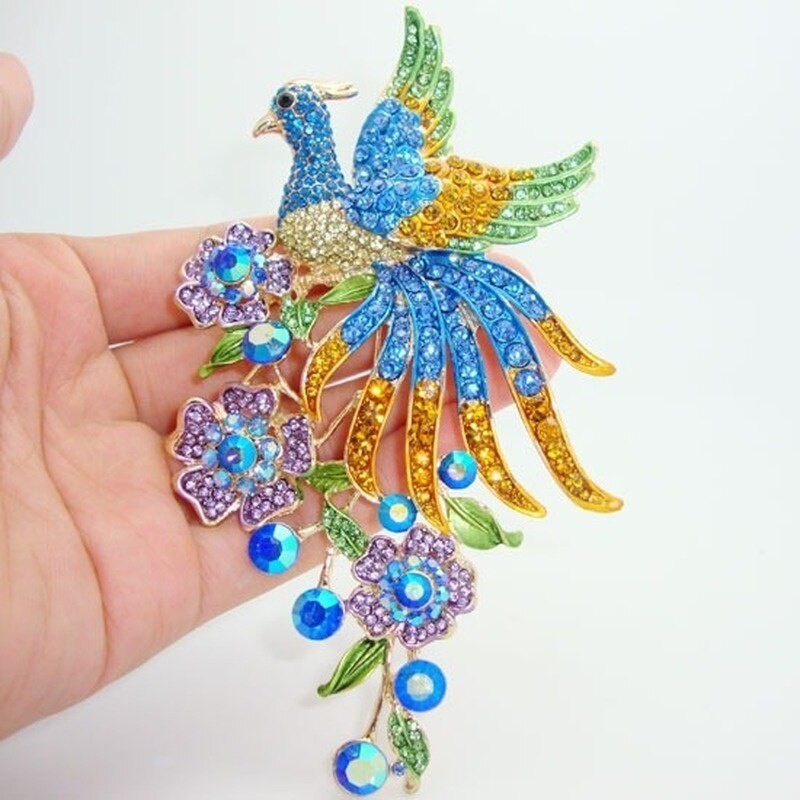 Broche na moda - com pavão de cristal colorido