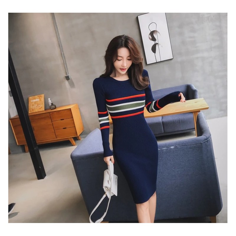 Elegante vestido lápis listrado - com manga longa