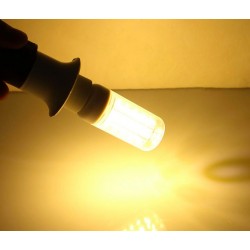 Lâmpada LED E27 / E14 - 220V - SMD 5730