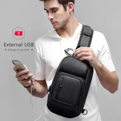 Fashionable shoulder laptop bag - backpack with USB charging port - waterproofBackpacks