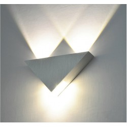 Modern wall lamp - triangle shaped - aluminum - LED - 3WWall lights