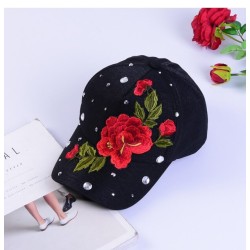 Boné de beisebol da moda - com rosas / cristais / tachas bordadas