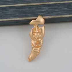 Broche dourado retrô - resumo assimétrico