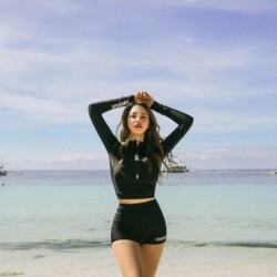 Fato de banho sexy vintage - top manga comprida / shorts - duas peças