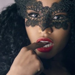Máscara de olhos veneziana sexy - renda preta - para baile de máscaras / Halloween