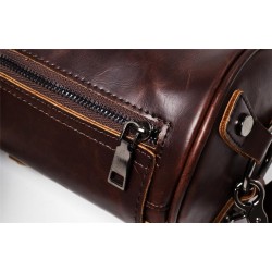 Bolsa de ombro moderna em couro - formato cilíndrico