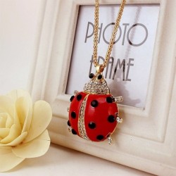 Colar elegante - com joaninha de esmalte vermelho