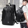 Mochila de couro na moda - bolsa para laptop de 15,6 polegadas - orifício para fone de ouvido - à prova d'água