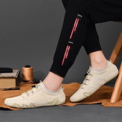 Tênis estilosos de camurça - slip on mocassins