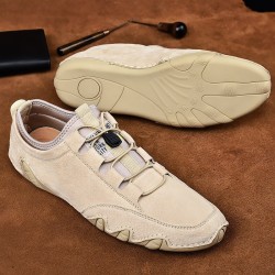 Tênis estilosos de camurça - slip on mocassins