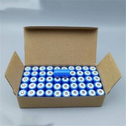 Bateria de iões de lítio 16340 - recarregável - com carregador - 1300mAh - 3,7V
